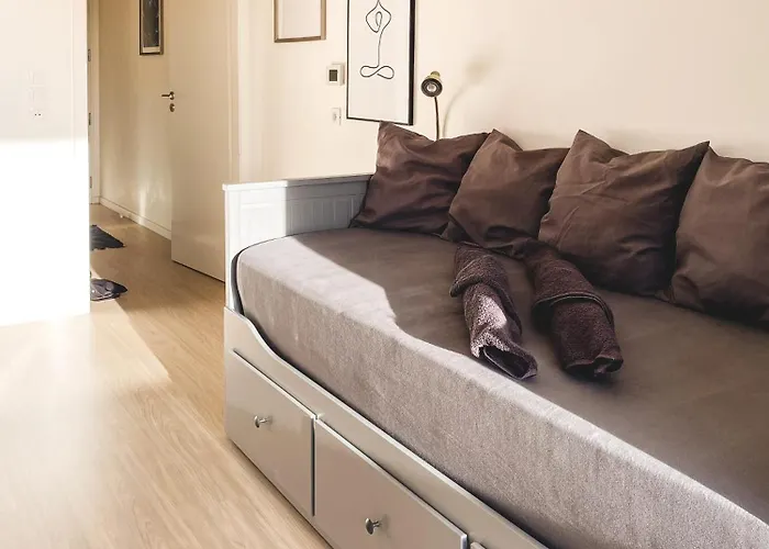 Le Hesingue- Near Airport, Swiss & German Board * Saint-Louis (Haut-Rhin)