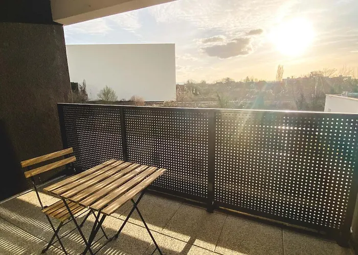 Le Hesingue- Near Airport, Swiss & German Board Apartamento